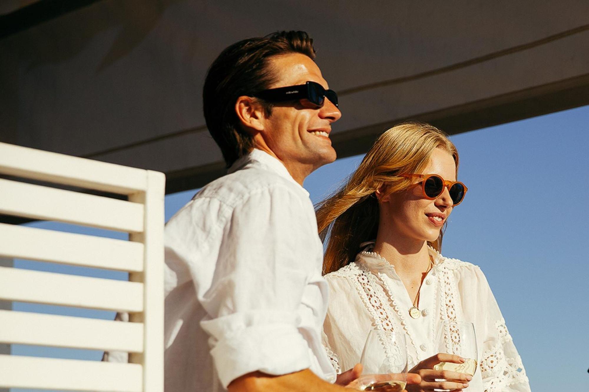 Domes Lake Algarve, Autograph Collection Vilamoura Kültér fotó Two people wearing sunglasses